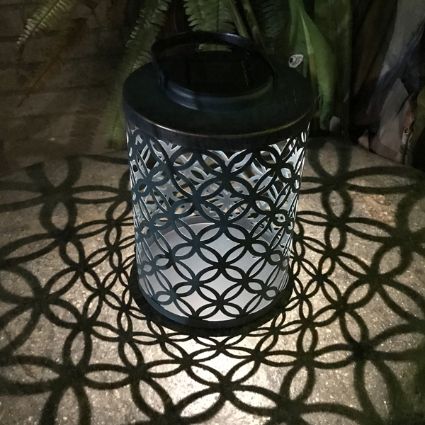 Solar Metal Lamp Retro Money Hole Hollow Wind Light Hanging Solar Lantern For Garden Backyard Patio