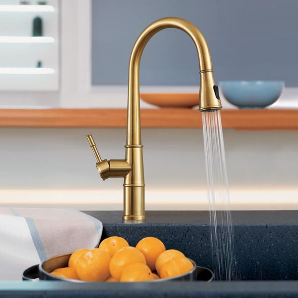 Gold Kitchen Faucet with Pull Down Sprayer, Brushed Gold Kitchen Sink Faucets 1Handle Single Hole Deck Mount High Arc 360 Degree Swivel Pull Out Kitchen Faucets