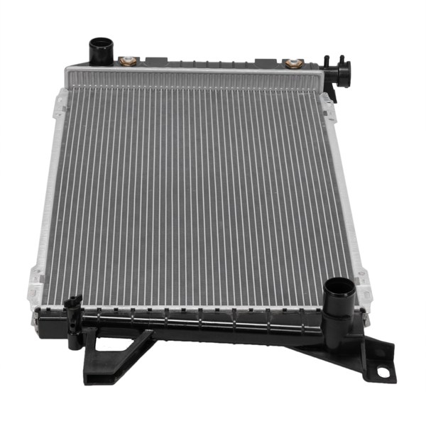 Radiator For Ford Bronco F150 F250 F350 V8 5.0L 5.8L Free Shipping Direct Fit