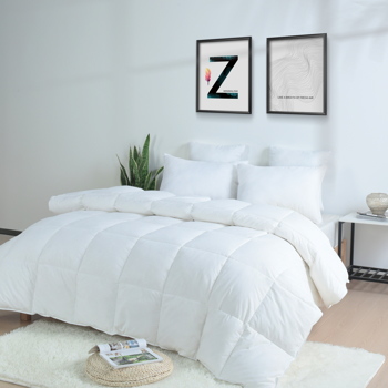  Feather Down Comforter with 100% Cotton Shell for Bedroom All Season
