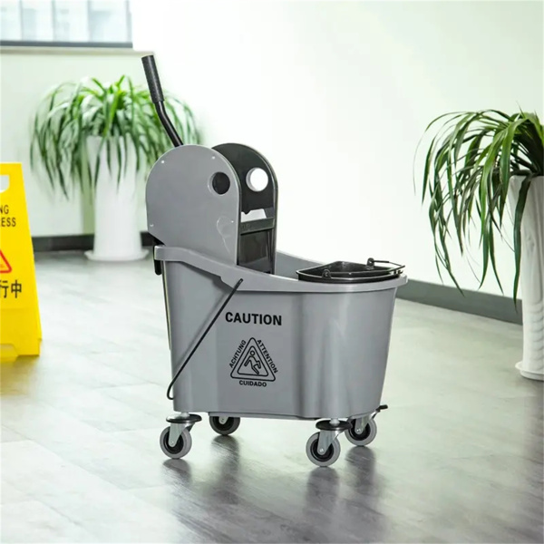 Large Cleaning bucket with wheels 