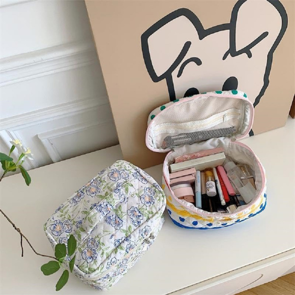 Cosmetic Bags for Women(3 pcs) Cute Floral Makeup Bag, Organizer Storage Make Up Bag,Travel Toiletry bags,Handbags Purses