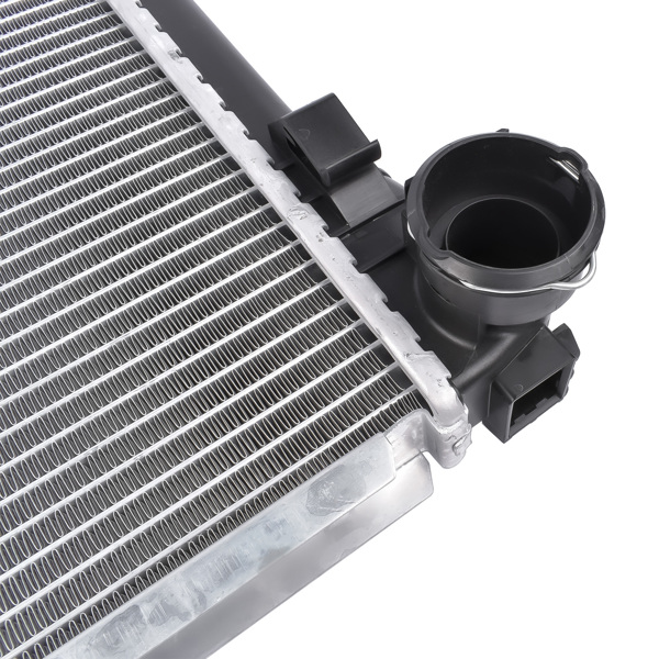 Radiator For Mercedes-Benz C E-Class W204 W212 S212 SLK R172 A0995006203 A0995002703