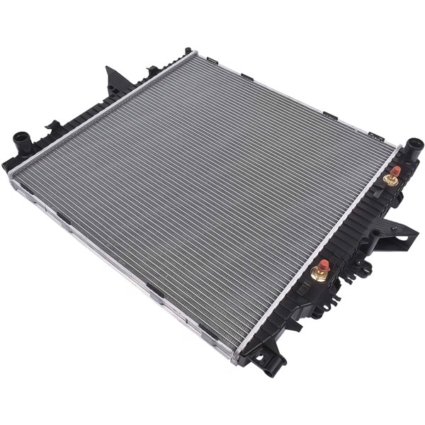 Aluminum Radiator LR021777 for Land Rover LR3 4.0L 4.4L 2005-2009 PCC500040