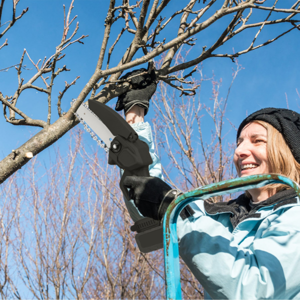 Mini 4In&6In Two Sizes Chainsaws Super Handheld Rechargeable Chain Saw With mini chain saw is an excellent tool Small Electric Chainsaws Battery Powered For Wood/Trees Cutting No shipments on weekend