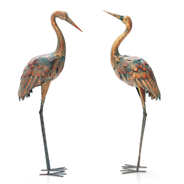   2 Sculpture Birds