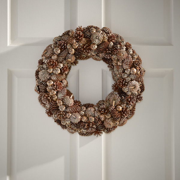 PINE CONE WREATH