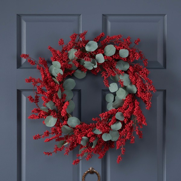 29" EUCALYPTUS/BERRY WREATH 