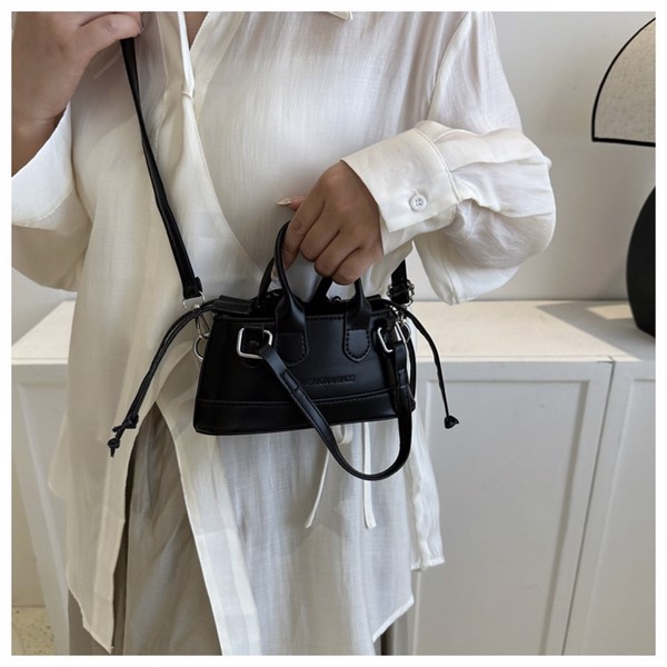 Shoulder Bag For Women Top handle bag, women's shoulder bag, minimalist handbag, women's shoulder bag, Black