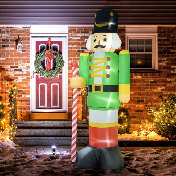  Inflatable Christmas Decoration