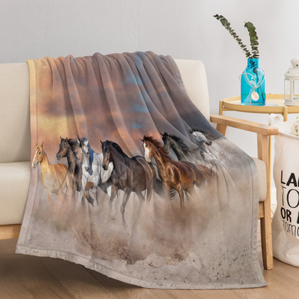 3D Horse Printed Flannel Throw Blanket for Girls Women Running Horse Throw Blanket Fleece Blankets with Horses on Them Flannel Blanket Cool Horse Soft Plush Blanket for Couch Sofa Bed 130X150cm