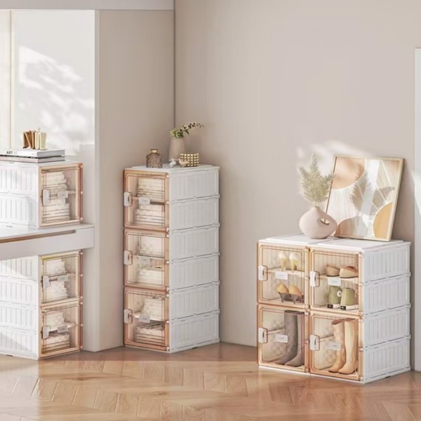 A row of four-layer foldable and stackable multi-size shoe racks is easy to assemble, with high stability and space saving. The storage organizer is equipped with a dustproof transparent door, 