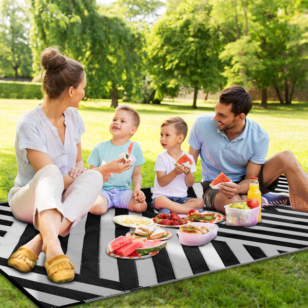 Outdoor Rug for Patio Clearance,Waterproof Mat,Reversible Mats, Plastic Straw Rug, Modern Area Rug for RV, Patio, Backyard, Deck, Picnic, Beach, Trailer, Camping, Black & White, 5' x 8'