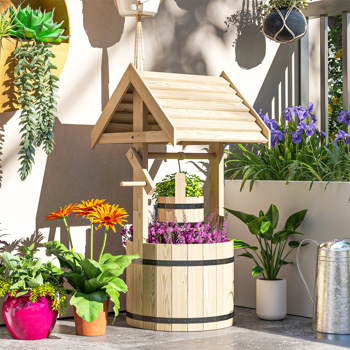 Garden Bed、 Wooden Wishing Well 