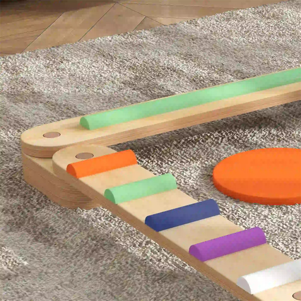 Kids Wooden Balance Beam  with 3-8 years old 