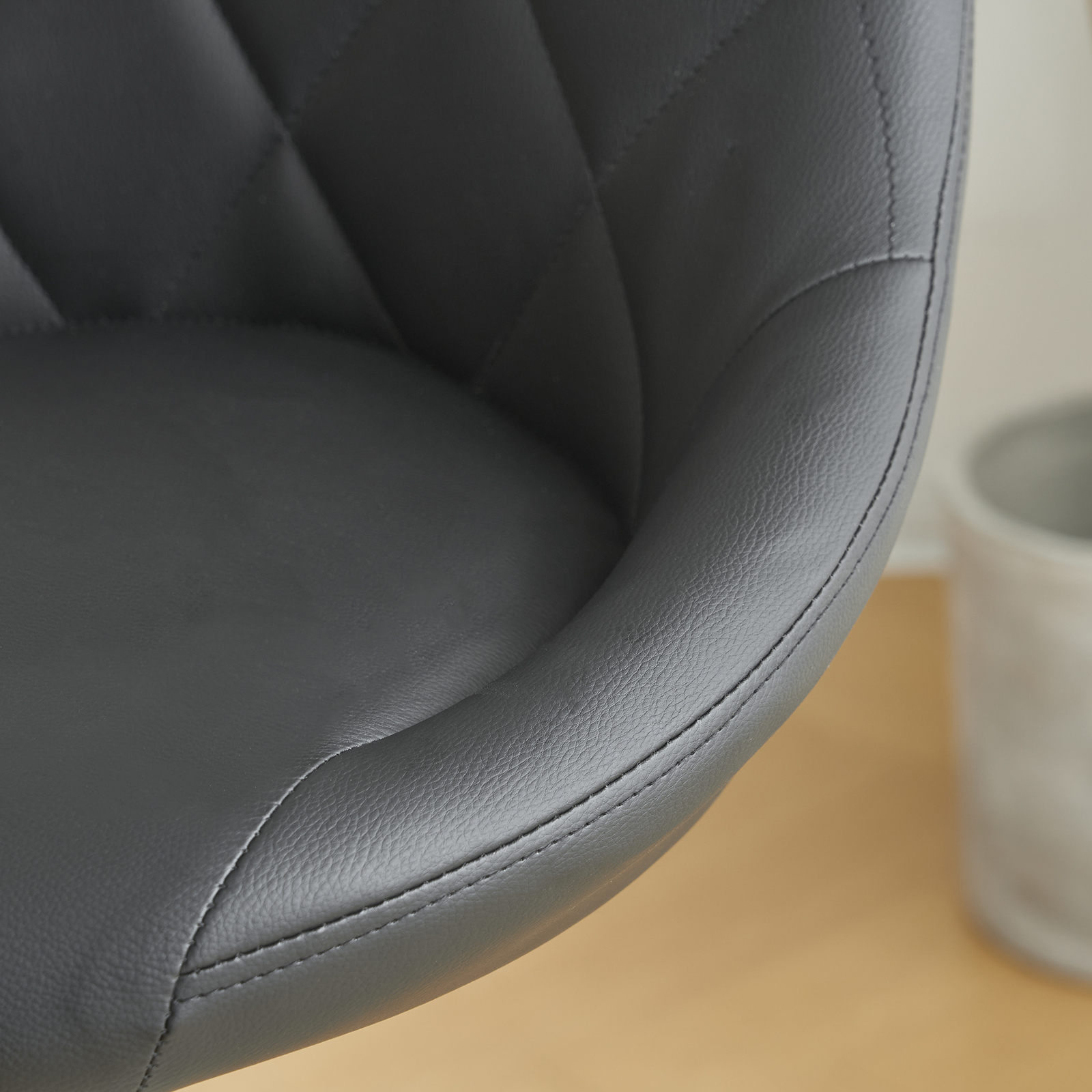 Set Of 2 Pu Leather Swivel Bar Stools With Backrest For Kitchen_voghion.com