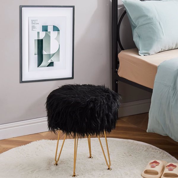 Faux Fur Storage Ottoman Round Furry Vanity Stool Marble Grain Tray Coffee Table Compact Footrest Stool with 4 Metal Legs Soft Makeup Seat Foot Stools for Living Room Bedroom Entryway Black