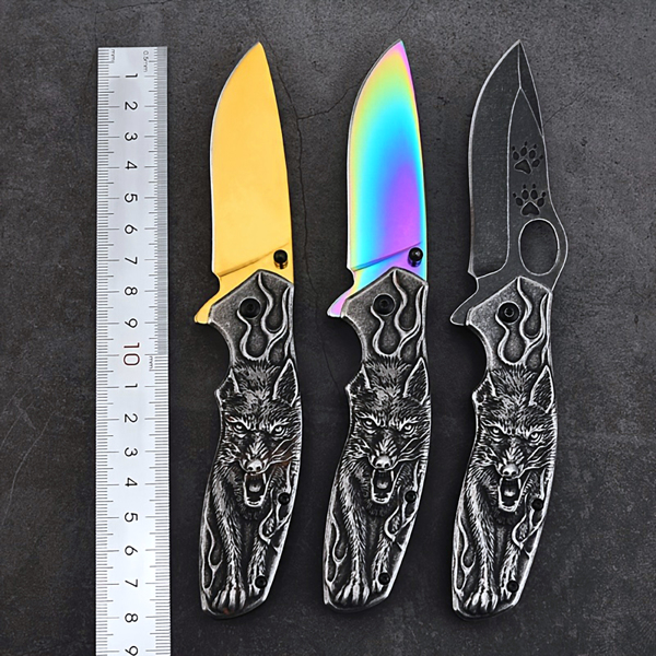 Wolf Handle Non-Slip Pocket Knife – Compact Folding EDC Knife with Carabiner Clip, Cool Box Cutter, Perfect Gift for Men(Maybe YunExpress Logistics)