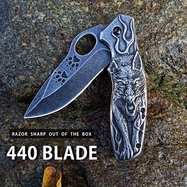 Wolf Handle Non-Slip Pocket Knife – Compact Folding EDC Knife with Carabiner Clip, Cool Box Cutter, Perfect Gift for Men(Maybe YunExpress Logistics)
