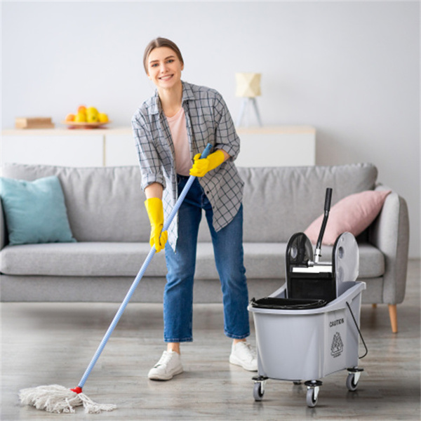 Cleaning bucket with wheels ( Amazon Shipping)（Prohibited by WalMart）
