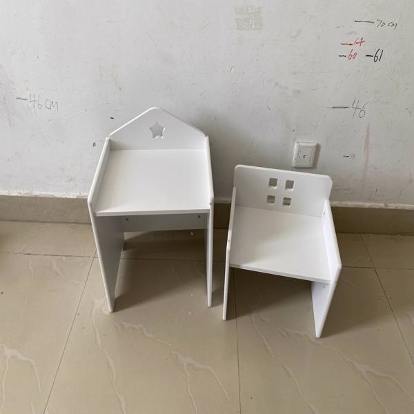 Kids Montessori Weaning Table and Chair Set, Wooden Toddler Table and Chair Set Kids Activity Table Step Stools with Blackboard & 3 Heights Adjustable, 1-3 Age Kids Funiture for Eating Drawing Reading