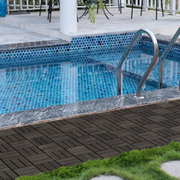 30 块联锁甲板瓷砖条纹图案，12 英寸 x 12 英寸方形浅灰色相思木硬木户外地板，适用于露台、阳台、泳池边-22