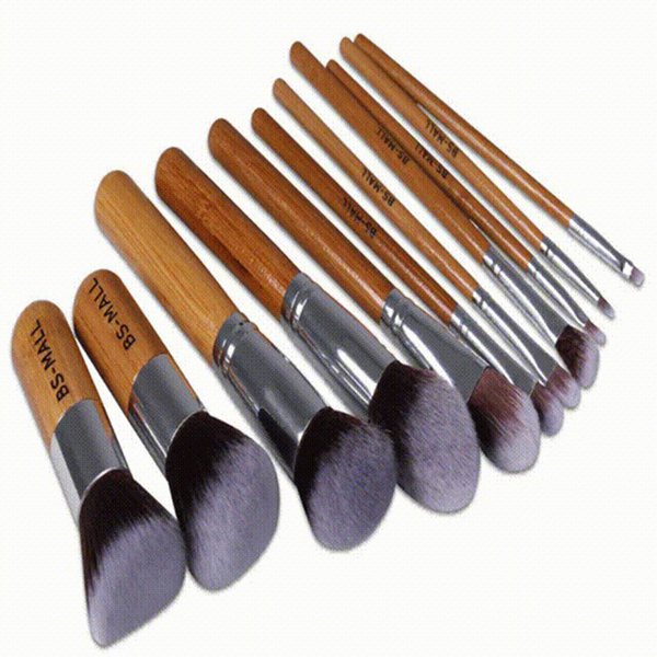 11Pcs Bamboo Makeup Brush Set, Synthetic Kabuki Makeup Brush Set with Storage Bag and Makeup Sponge(USPS shipment)