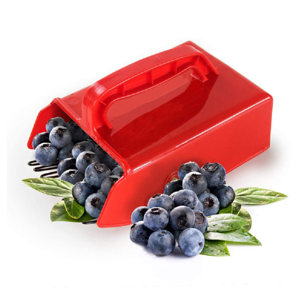 Berry Picker with Metal Comb Plastic Blueberry Scoop Rake Red