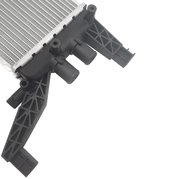 散热器 Coolant Radiator Cooler Replacement for Maserati Ghibli Base Quattroporte S GTS  670003406 670009821-4