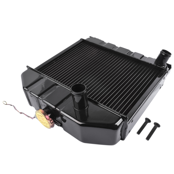 散热器 Tractor Radiator Replacement for Kubota L175 L185 L1500 L1501 L1801 15221-72060 15221-72061 1522172063-2