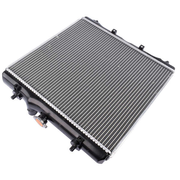 散热器 Radiator Replacement for Kubota M5040 M6060 M7040 M7060 17-3/4"x19-1/4"x2-1/4" 3C001-17100 3C00117100-7