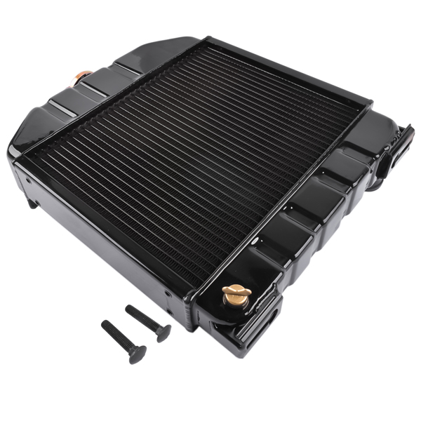 散热器 Tractor Radiator Replacement for Kubota L175 L185 L1500 L1501 L1801 15221-72060 15221-72061 1522172063-10