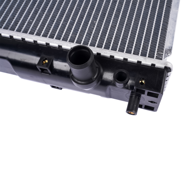 散热器 Water Radiator Exchanger 6682991 Replacement for Bobcat Mini Track Loader MT55 MT85 MT100-8