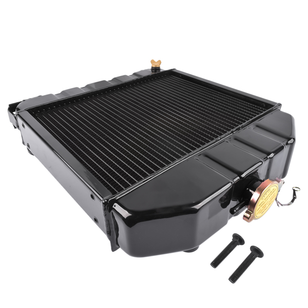 散热器 Tractor Radiator Replacement for Kubota L175 L185 L1500 L1501 L1801 15221-72060 15221-72061 1522172063-4
