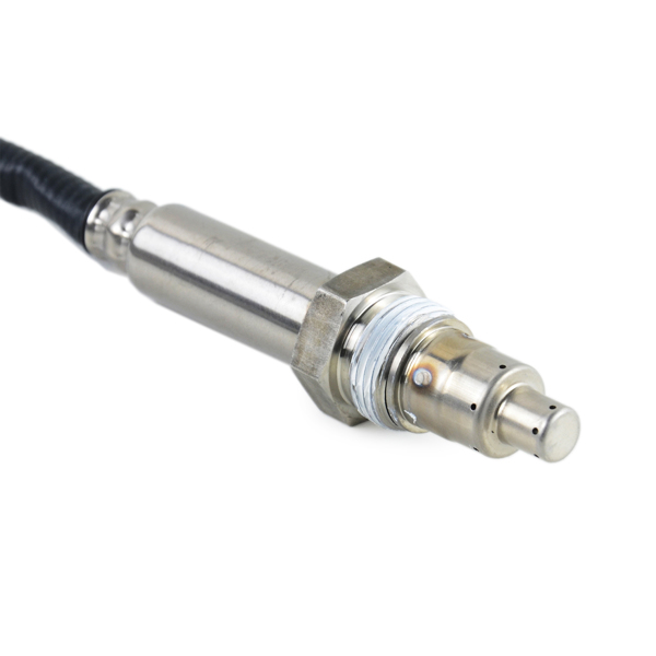 氮氧传感器22303391 Nitrogen Oxide Nox Sensor Replacement for Volvo Truck D11/D13/D16 Mack MP8 ENG-VE13-11