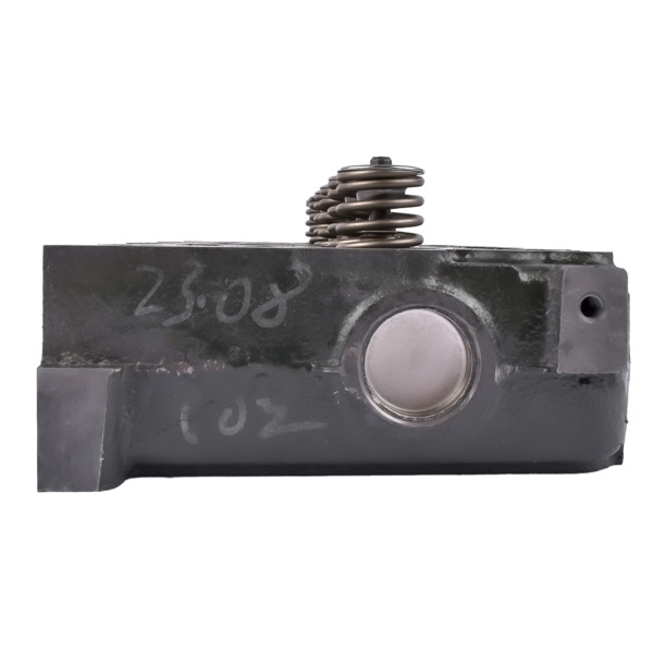缸盖总成 D1503 Engine Cylinder Head Fits for Kubota L3300DT-GST, L3300F, L3410DT, L2800HST, L2800F-8