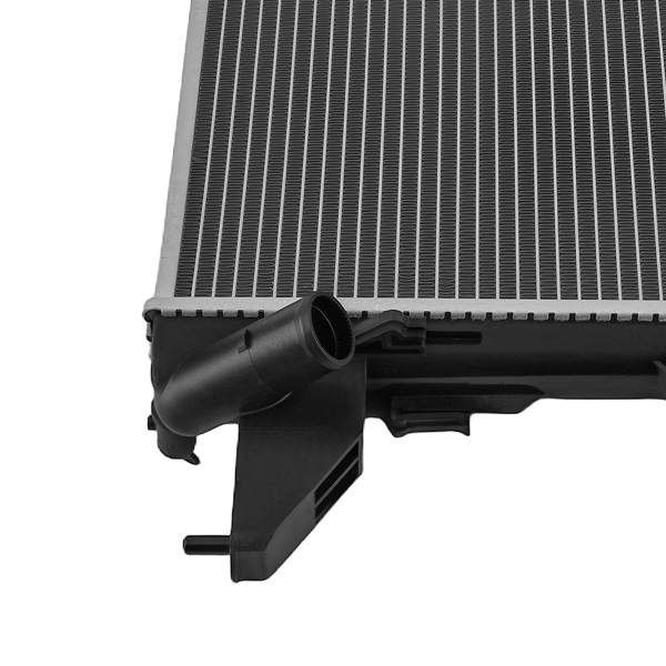 适用于现代伊兰特 2.0L 2021 2022 2023 的散热器 25310AA000-6