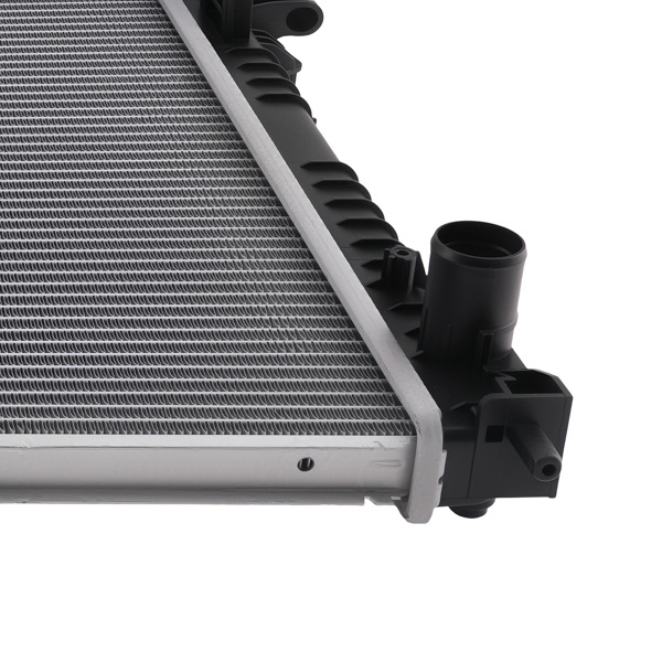 适用于雪佛兰Trax 1.4L 2013-2014款及2015-2020款1.4L车型的散热器，墨西哥制造，零件号：8013511 CU13511-5