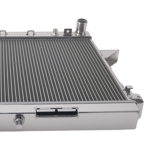 适用于悍马 H3/Colorado/Canyon 3.5-5.3L 2006-2012 的 3 排散热器 CU13017 DPI2855-5