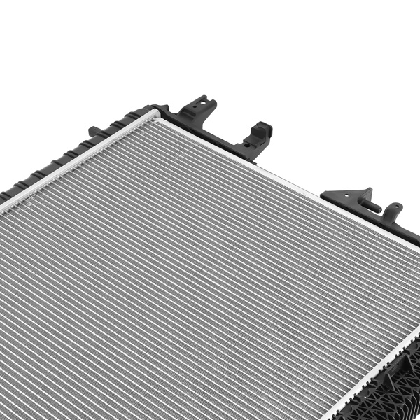 适用于雪佛兰科罗拉多/GMC Canyon 3.6L V6 2017-2022款的散热器 84671373-4