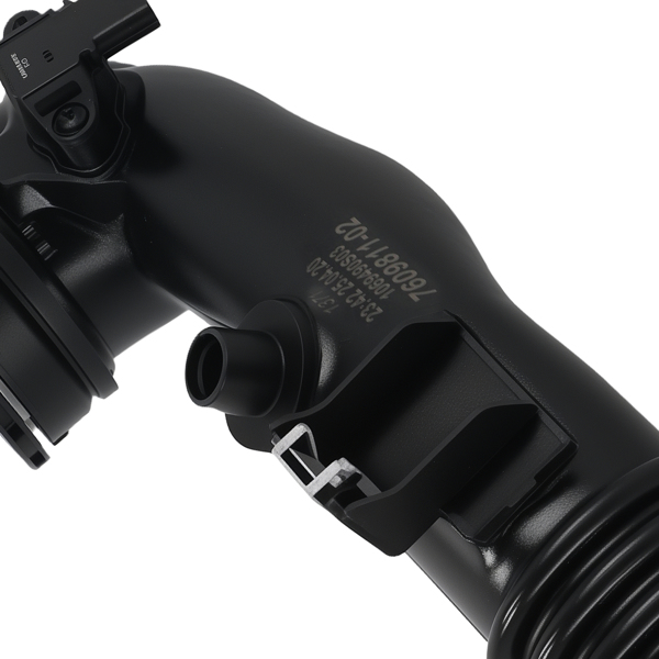 Air Turbocharger Intake Hose fit for BMW 640i xDrive/740Li xDrive 13-15 13717609811-4