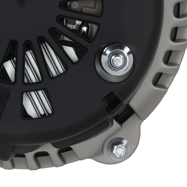 Alternator 150A fit for Chevrolet Trailblazer L6 4.2L 2002-2005 10464468 15062413-3