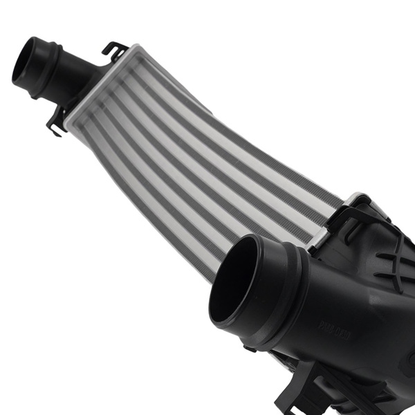 Intercooler / Charge Air Cooler fit for Chevrolet Cruze 2016 2017 2018 2019 39116550-2