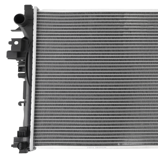Engine Coolant Radiator Assembly fit for 2016 -018 Chevrolet Malibu 1.5L L4 8013574-3