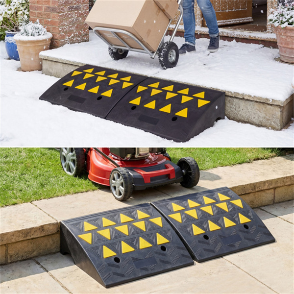 2个重型橡胶路缘坡道，带排水沟和反光条，用于车道-M-9