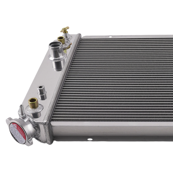 Aluminum Engine Radiator 3 Row fit for Chevrolet Corvette 5.7L 1984-90 AE829 AT-1