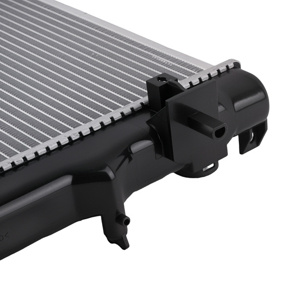 Auto Radiator fit for Dodge Dakota/Mitsubishi Raider 3.7L 4.7L 2005-10 Q2883-3