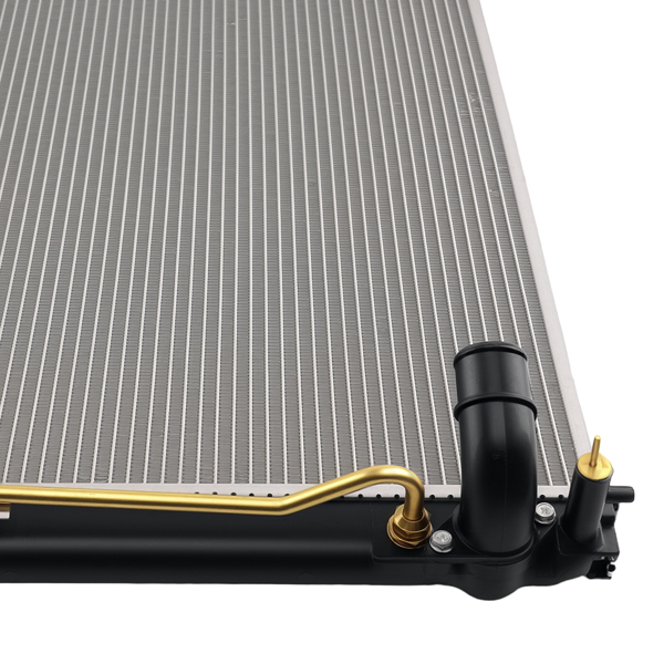 Cooling Radiator fit for Toyota Sienna 3.3L V6 2005-06 TO3010311 615343398600-3