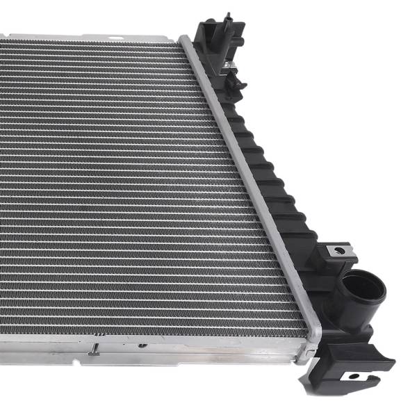 Radiator fit for Ford Freestar Mercury Monterey 3.9L 4.2L 04-07 41-2258A 1F2Z8005AA-3