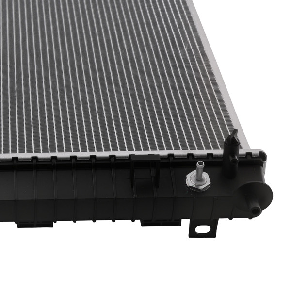 Aluminum Engine Radiator fit for Nissan Titan Armada 5.6L 2004-2015 RAD2691-5